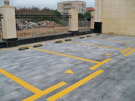 汕头道路标线施工哪家比较好|东莞骄阳供